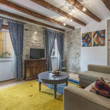 Apartment Eufrasiano *